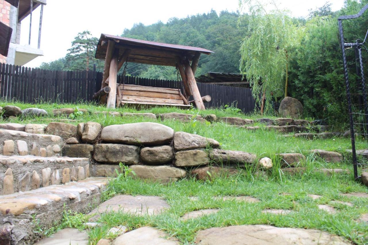 Havva Calimanesti Exterior foto